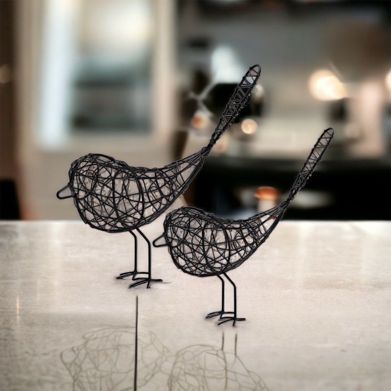 Escultura trama pássaro em metal preto - pequeno