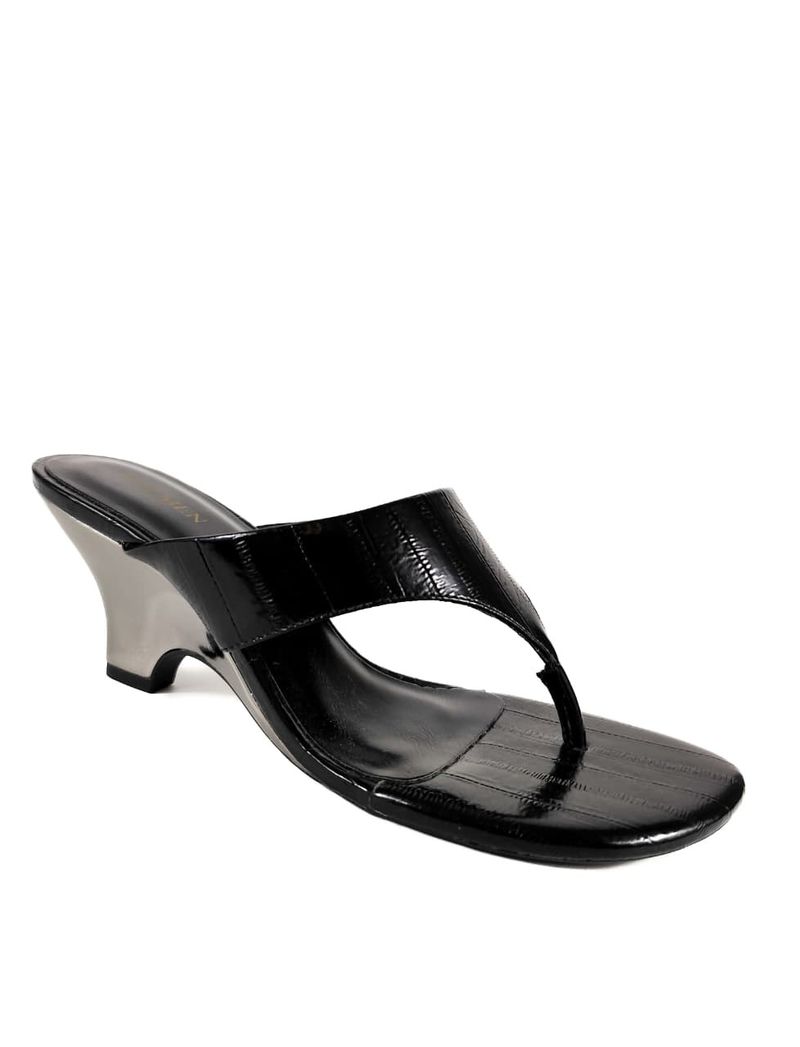 SANDALIA SALTO MEDIO PRETO