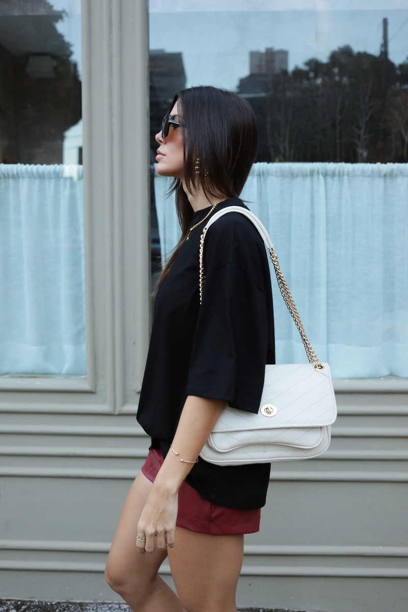 BOLSA GUTA TIRACOLO COURO OFF WHITE