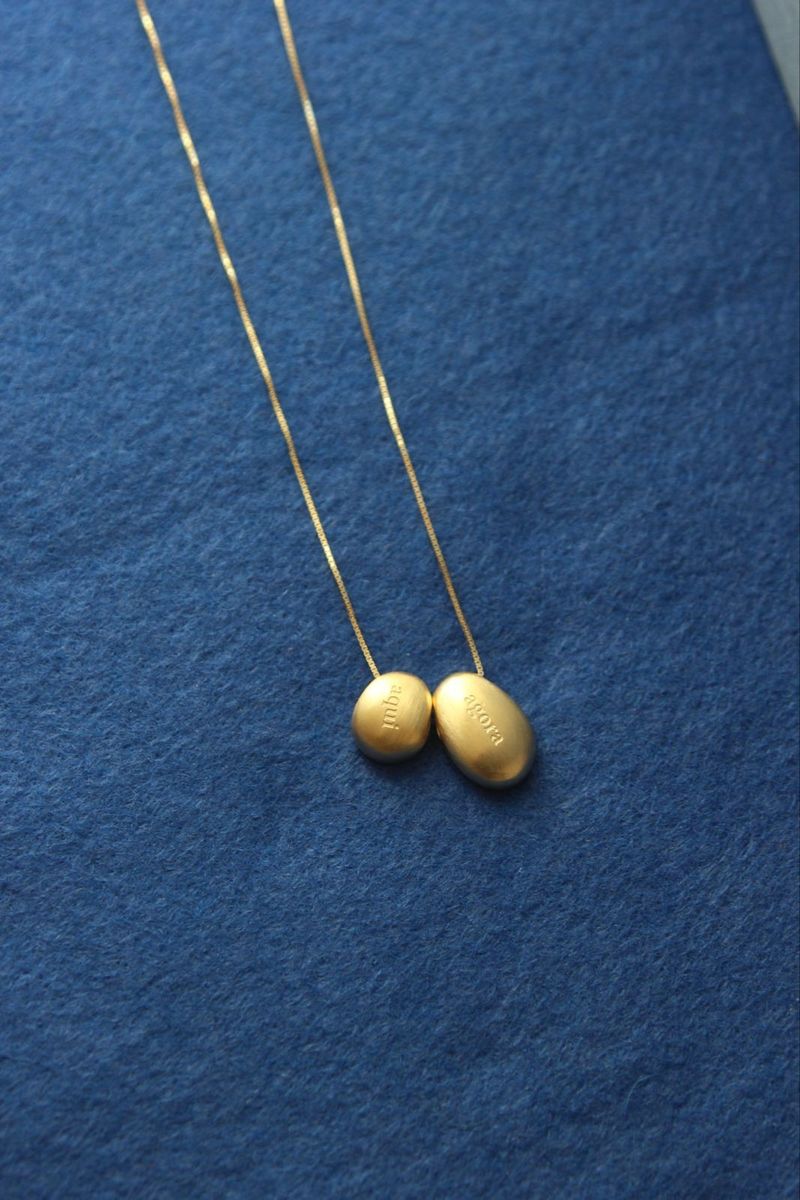 Colar Aqui+Agora - 100% Prata banhada a Ouro 18k