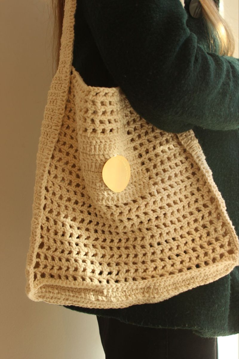 Bolsa de Crochê Eulíricas + Broche Alma no Corpo