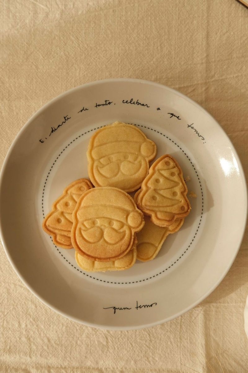 Pratos de porcelana Eulíricas + Quitanda