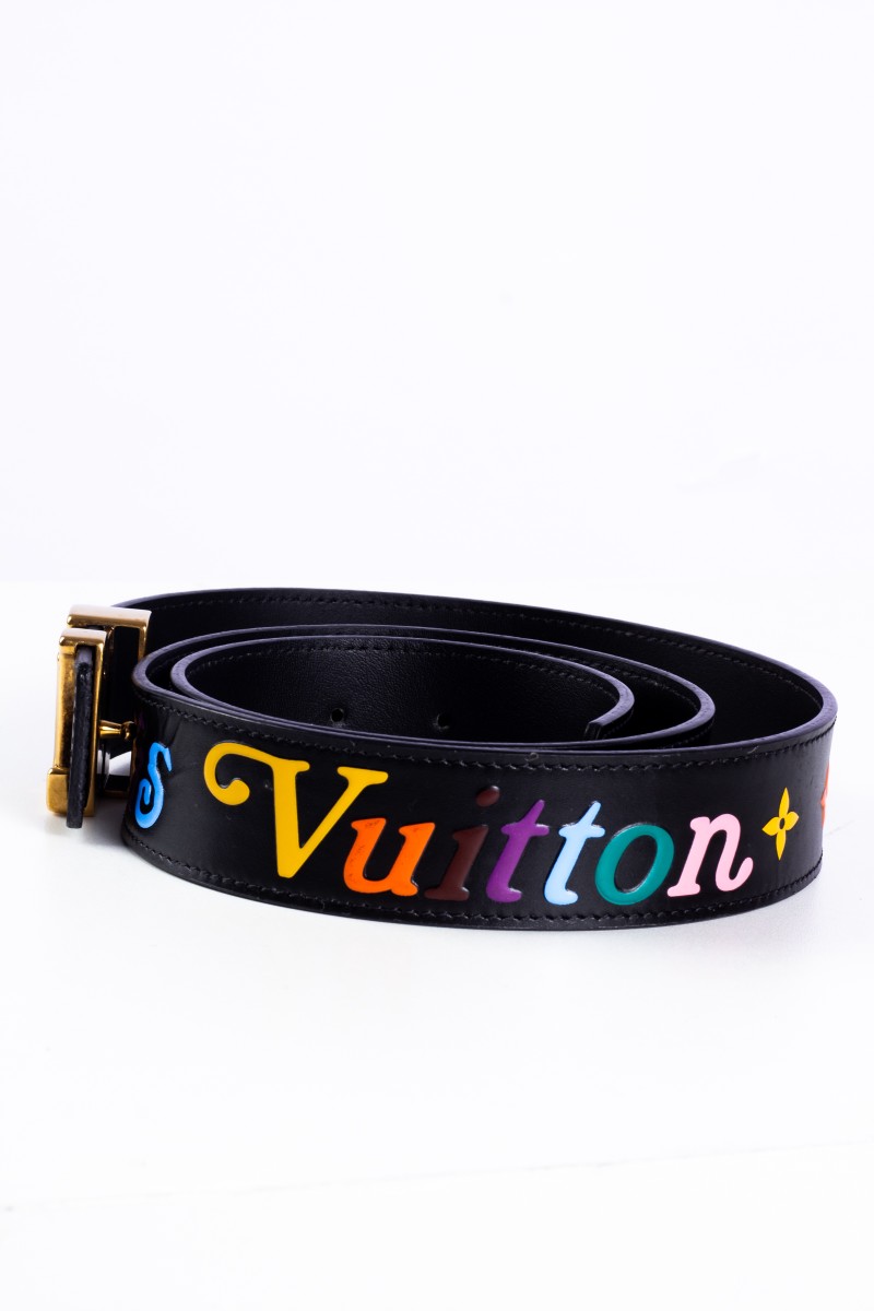 Cinto Louis Vuitton preto colors