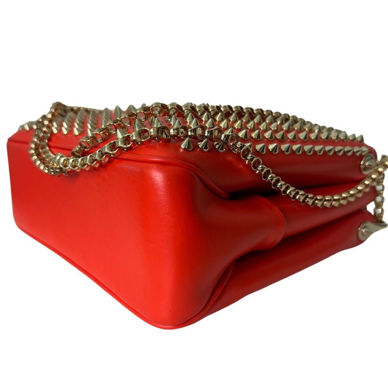 Bolsa Louboutin coral spikes