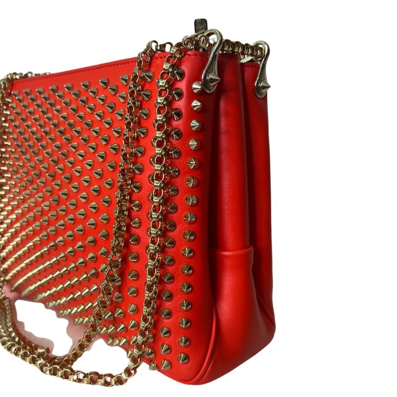 Bolsa Louboutin coral spikes