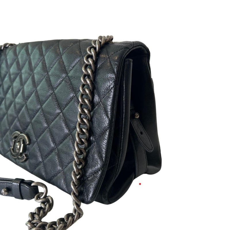 Bolsa Chanel City Rock Preta