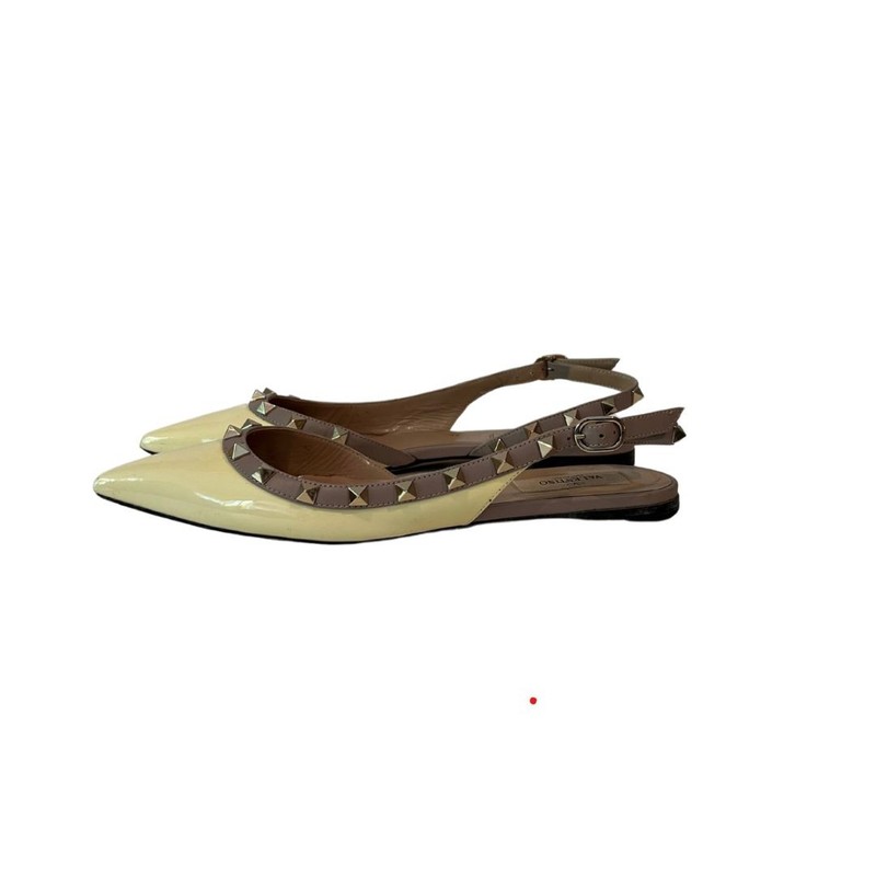 Mule Valentino Rockstud Verniz Flat Bege 36,5 sola - 35 Brasil