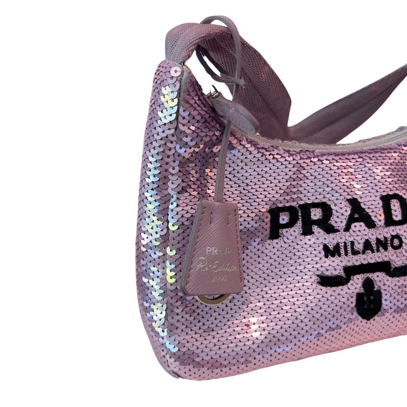 Bolsa Prada Re-Edition Paetes Lilás