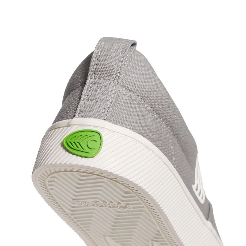Tênis Slip Canvas Cinza Cariuma