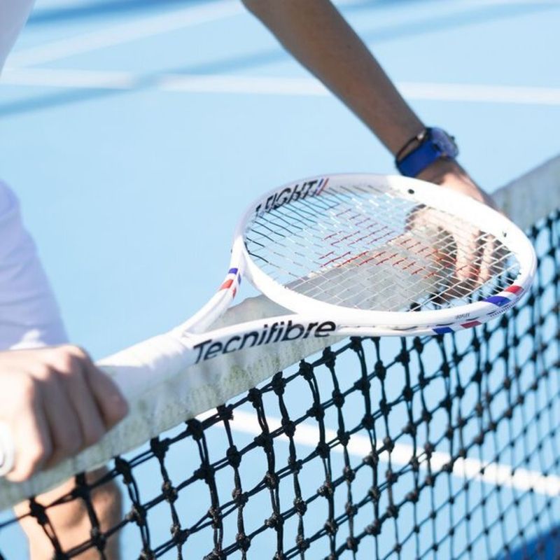 Raquete de Tênis T-Fight V2 300S Isoflex Branco Tecnifibre