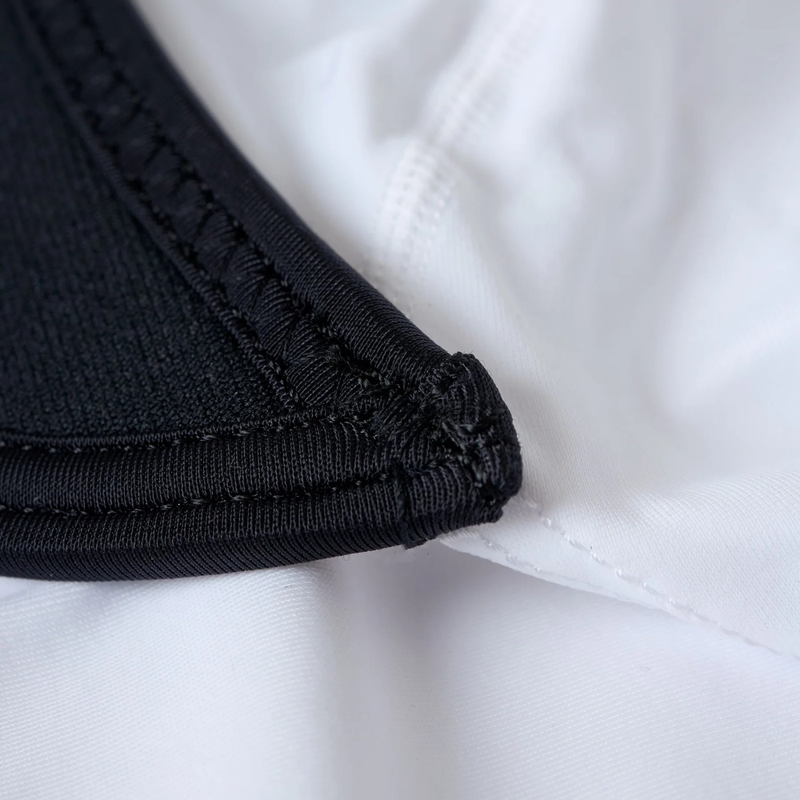 Rashguard Standard Issue com Capuz Branco Florence