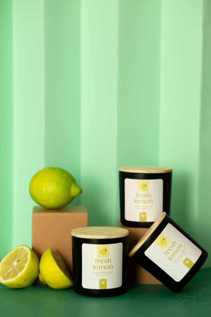 Vela aromática Fresh Lemon - Frasco Preto