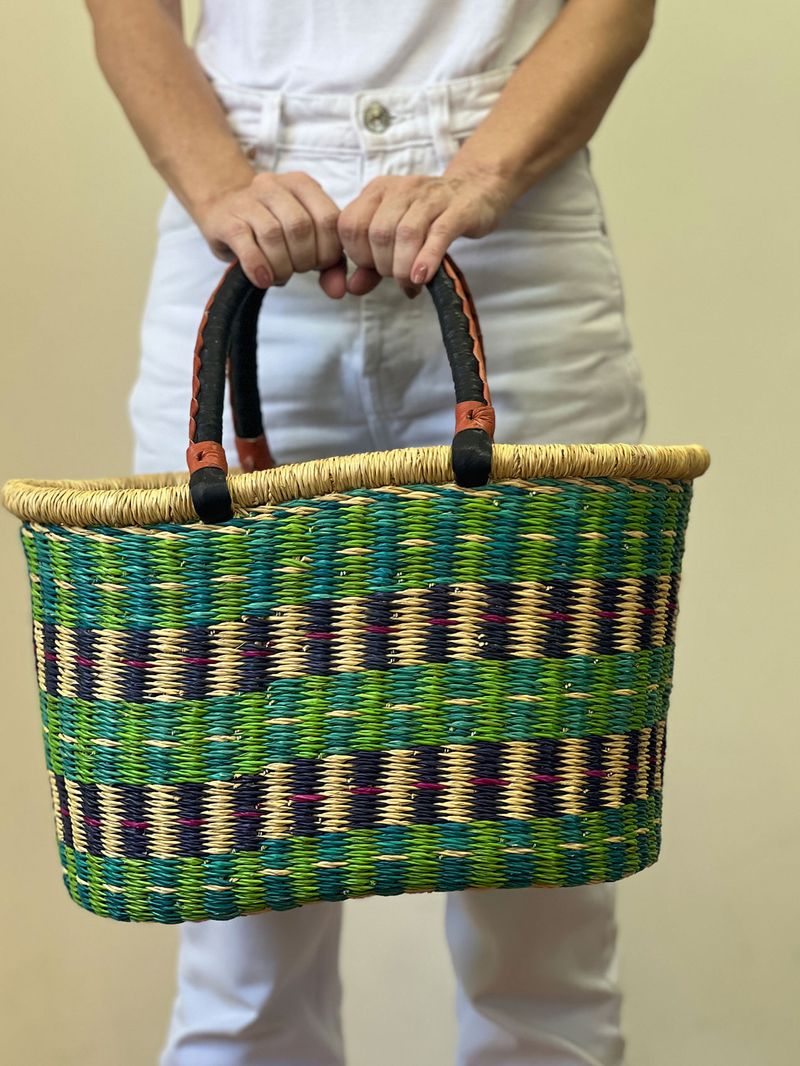 Cesta em Palha Oval