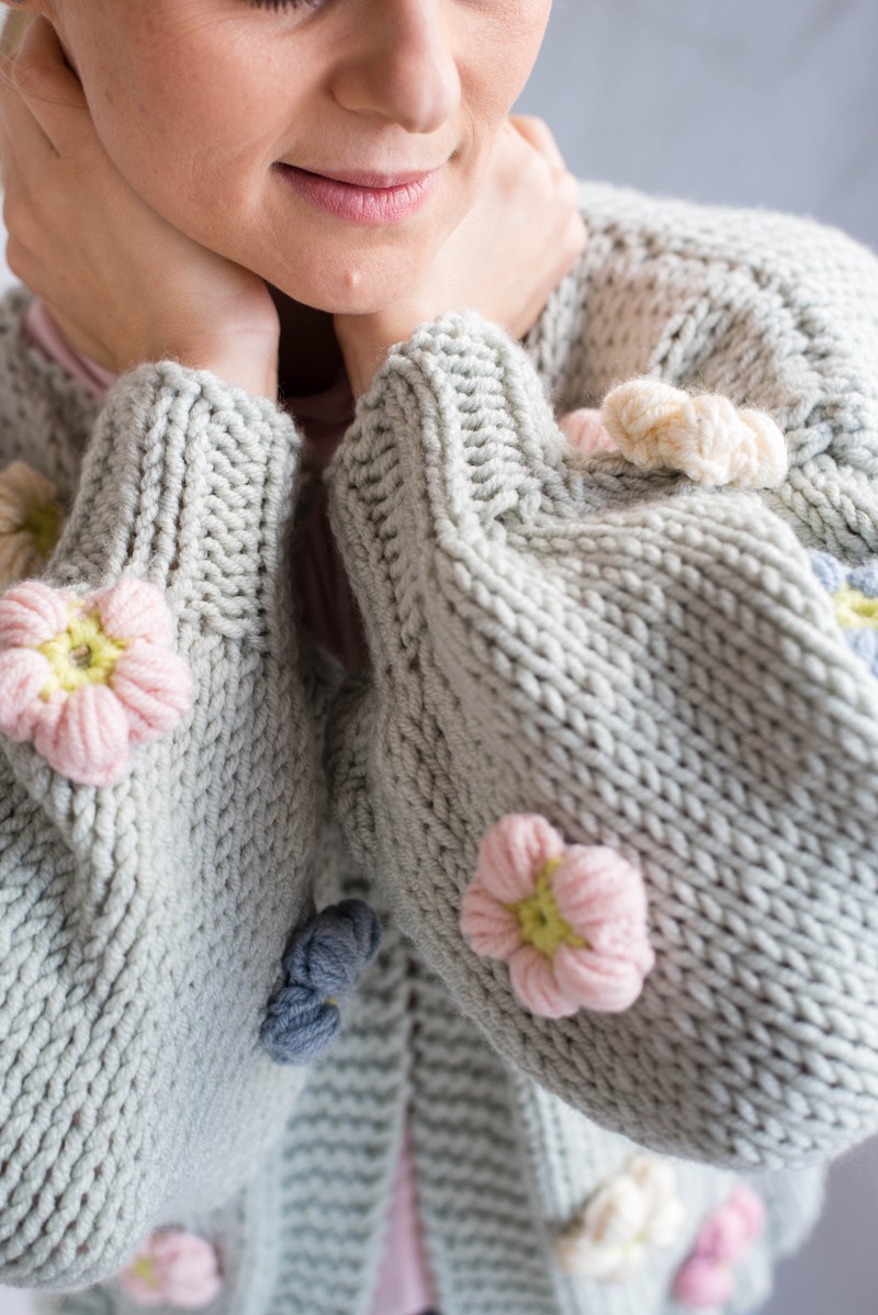 Cardigan Flor Verde Chá