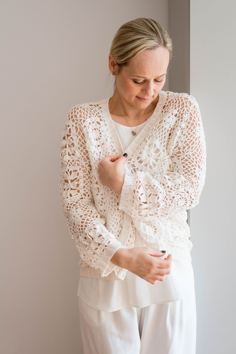 Crochet Cardigan Lótus HNRSK