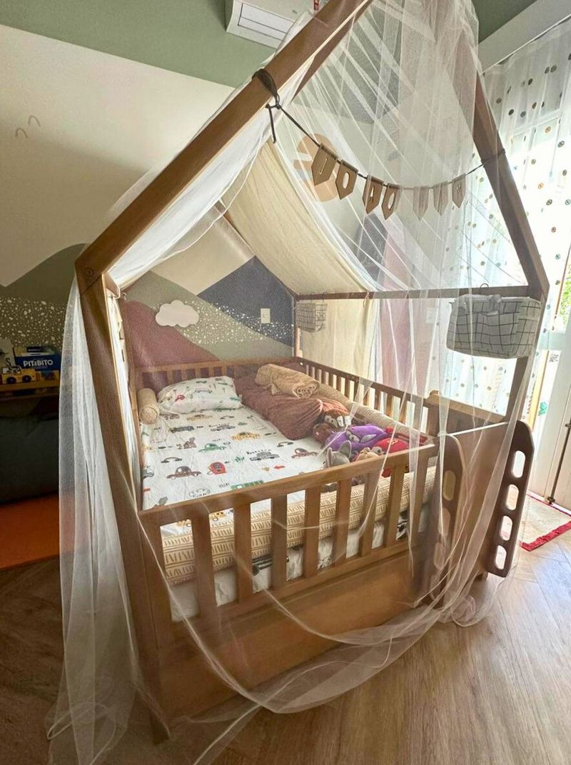 Cama Casinha com Cerquinha e Bicama ou Gavetas | Kazakama