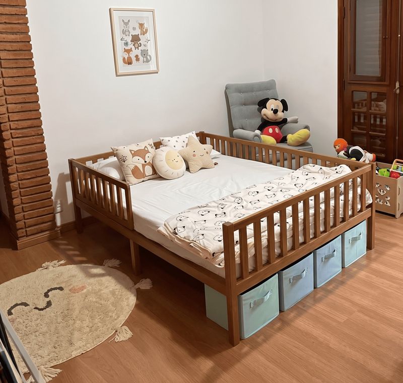 Cama Montessoriana  em Madeira Maciça - Grade Cerquinha 