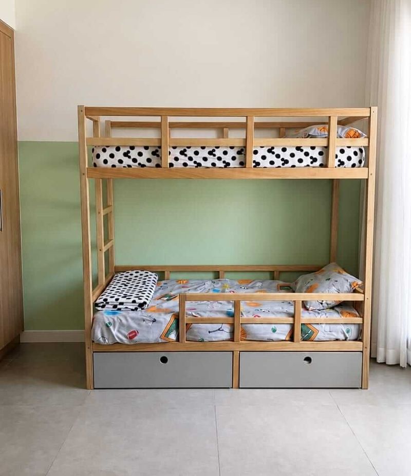 Beliche Infantil com Gavetas ou Cama Auxiliar