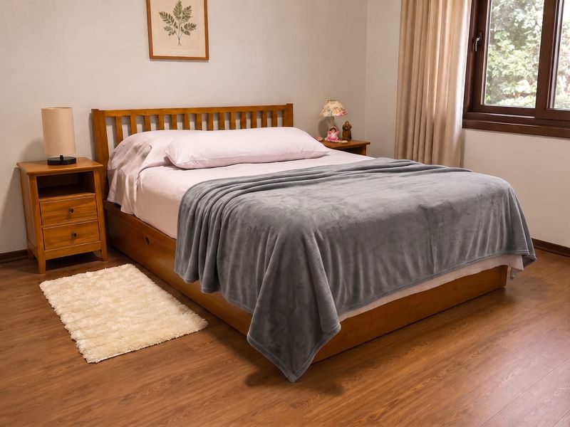 Cama Casal  Madeira Maciça