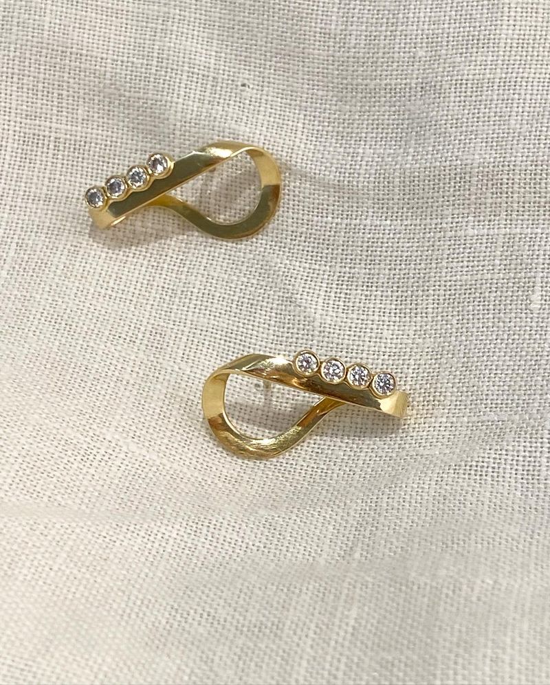 Intuição brinco com diamantes