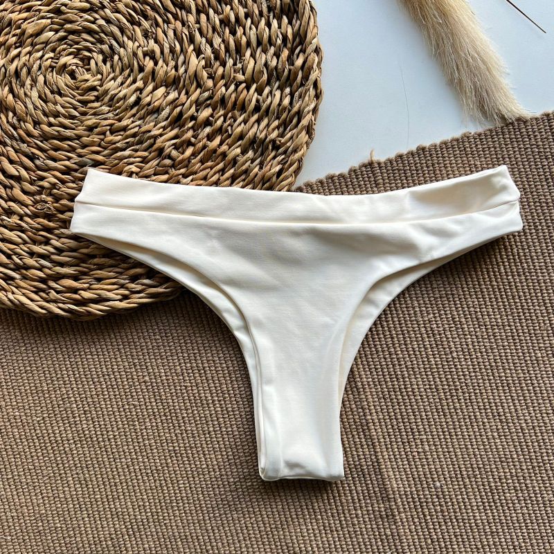 Calcinha Hawaii Off White Liso