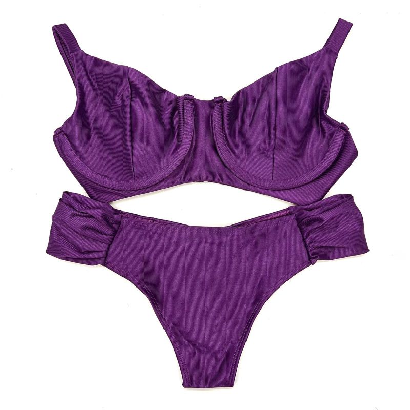 Conjunto Confy Uva Canelado