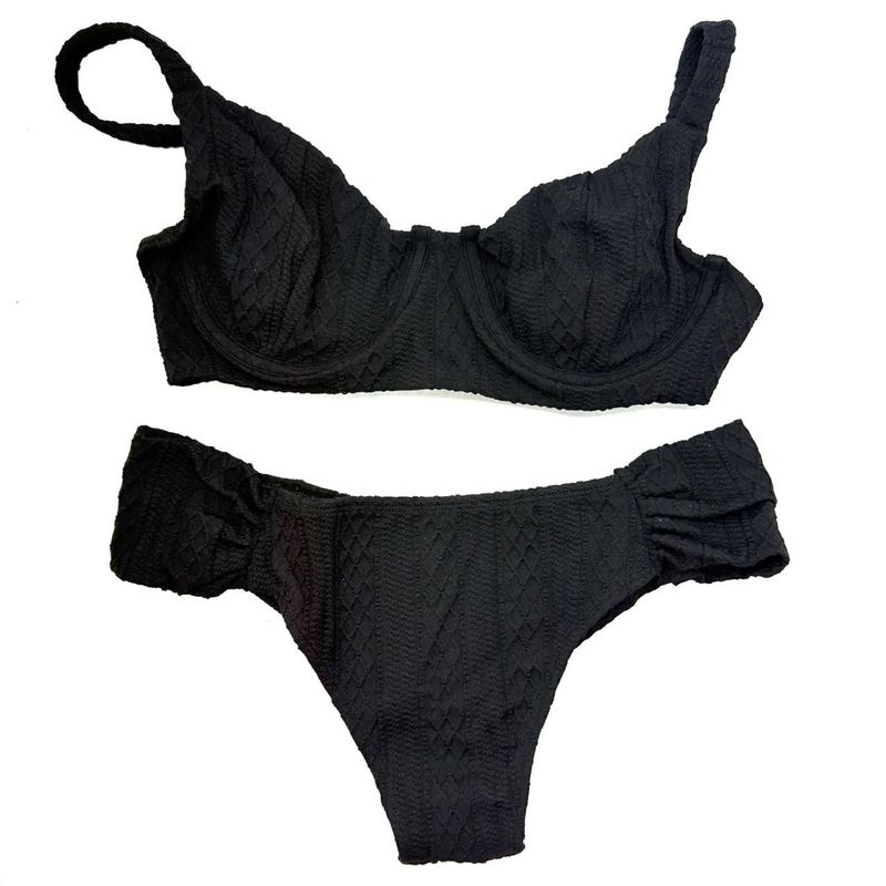 Conjunto Confy Crochete All Black