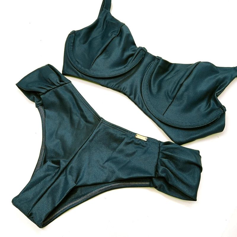 Conjunto Confy Floresta Canelado