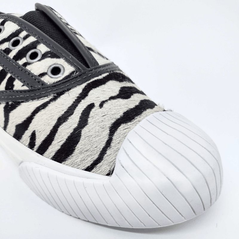 TENIS MC COURO ANIMAL PRINT