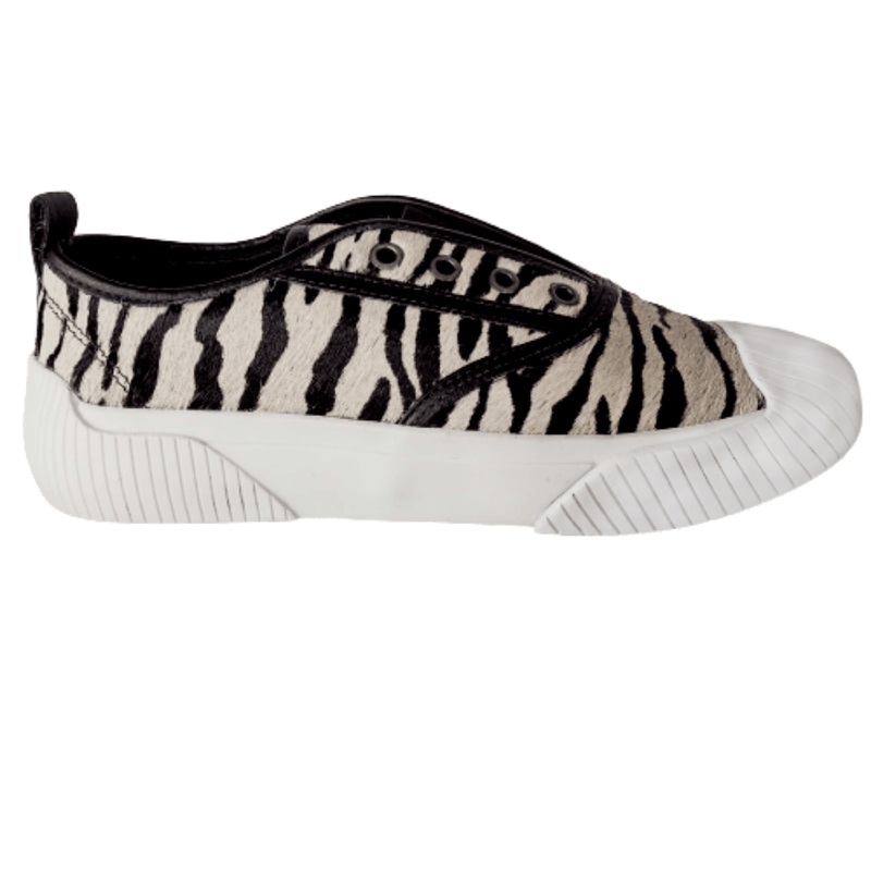 TENIS MC COURO ANIMAL PRINT