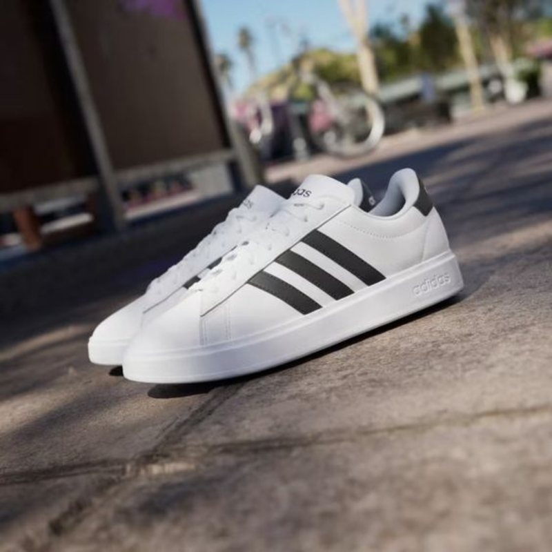 TENIS ADIDAS GRAND COURT BRANCO / PRETO 