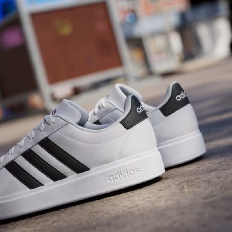 TENIS ADIDAS GRAND COURT BRANCO / PRETO 