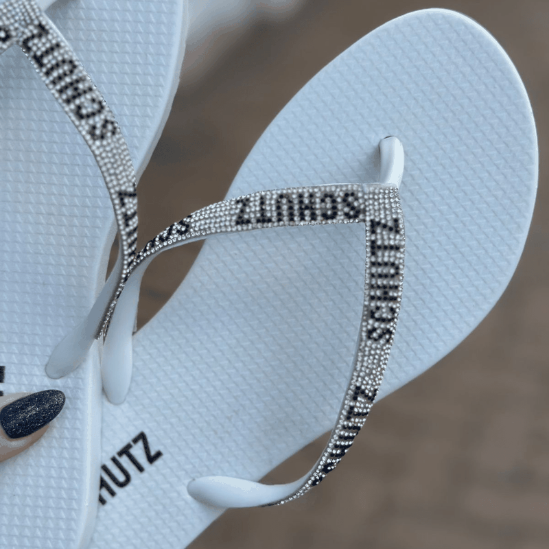 CHINELO SCHUTZ REDONDO CRISTAIS LOGO BRANCO S2063200290002