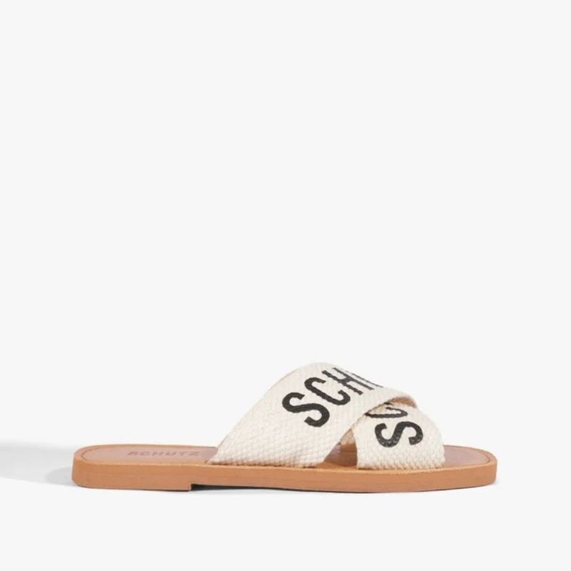 SANDALIA SCHUTZ RASTEIRA X LOGO BRANCA   