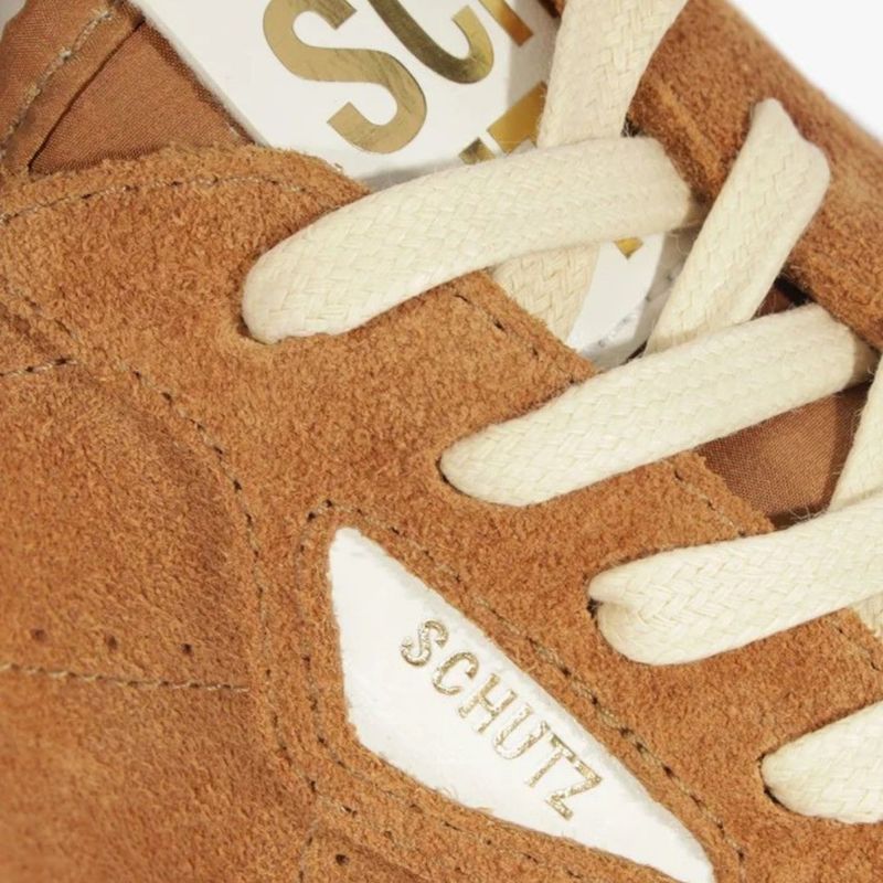 TENIS SCHUTZ RETRO CAMURÇA MARROM