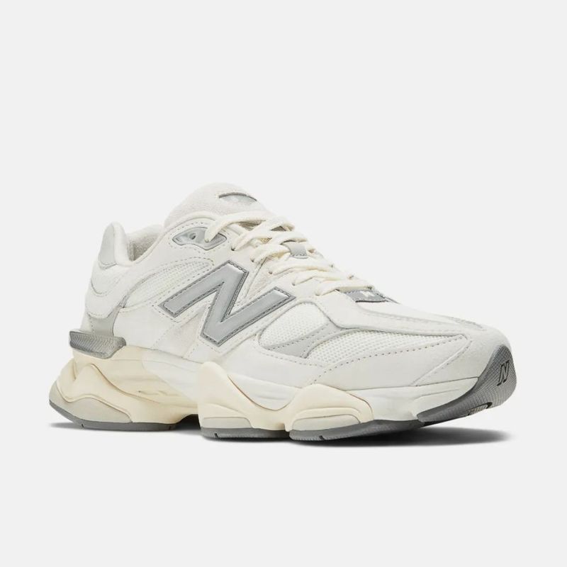TENIS NEW BALANCE 9060 BRANCO/ PRATA   