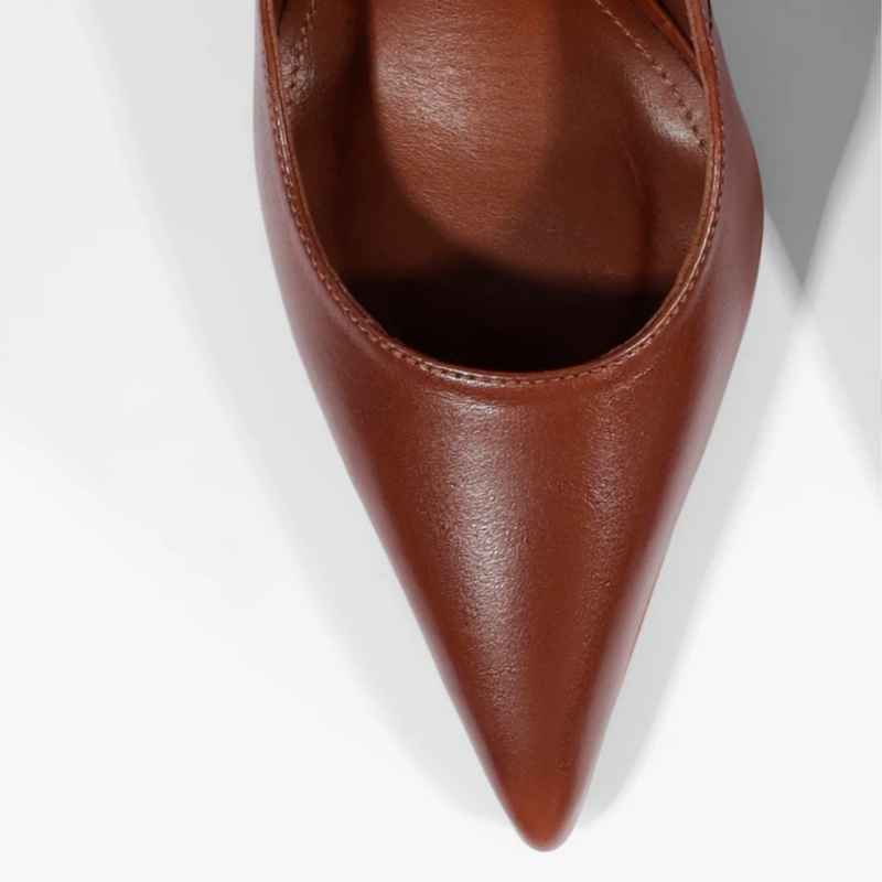 SCARPIN SCHUTZ MICAM SALTO BLOCO COURO CAFÉ