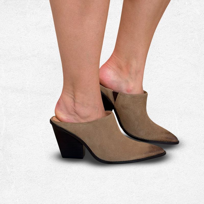 MULE LUIZA BARCELOS CAMURÇA FENDI