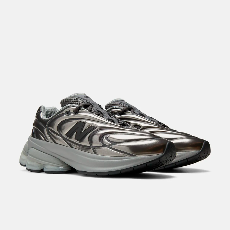 Tênis New Balance 5030