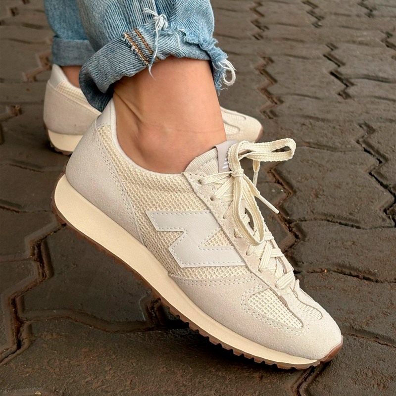 Tênis New Balance 471 Bege