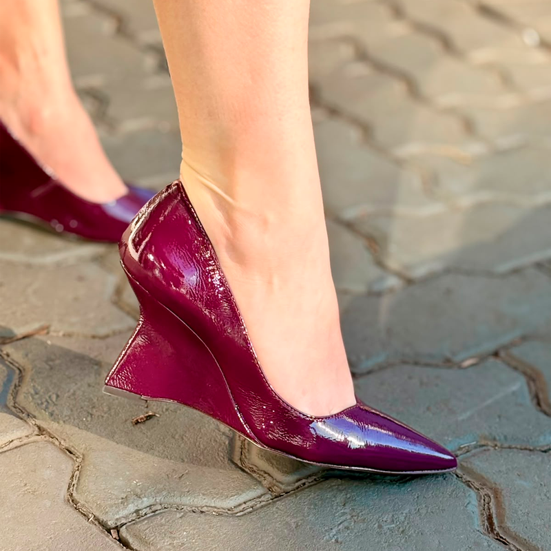 Scarpin Luiza Barcelos Anabela Verniz