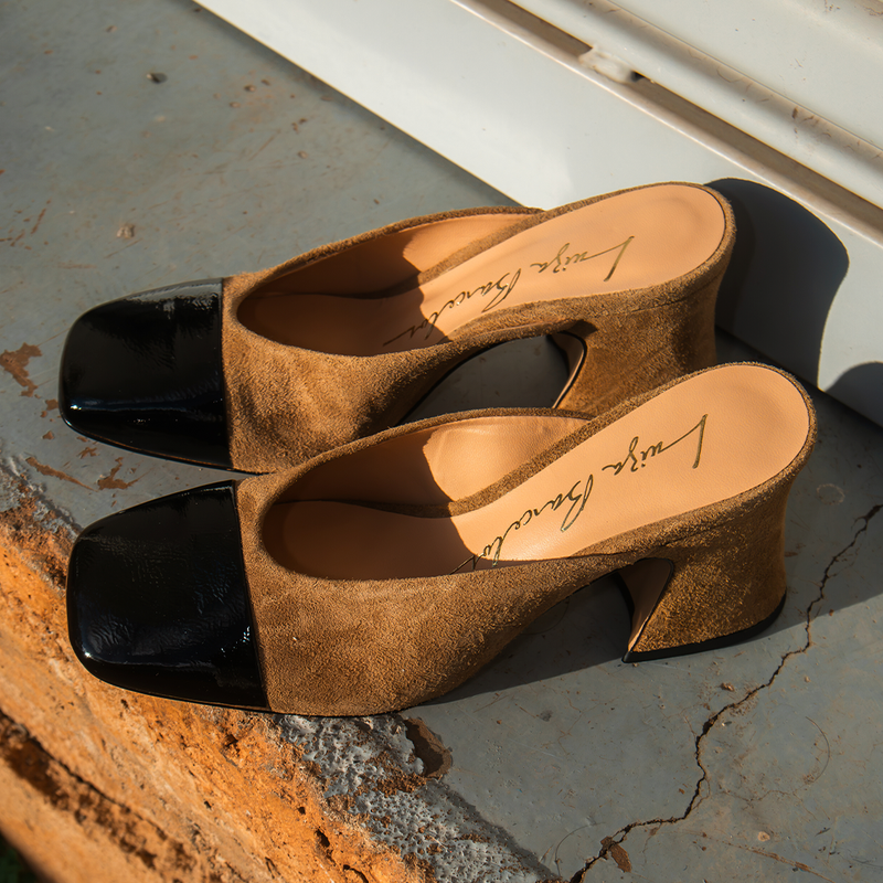 Mule Luiza Barcelos Verniz 