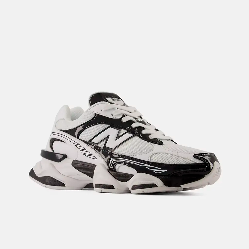 Tênis New Balance 9060 R Preto e Branco
