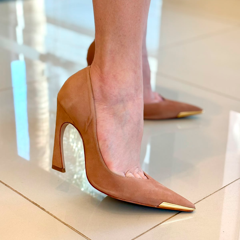 Scarpin Schutz Lexi Biqueira Metal Salto Alto
