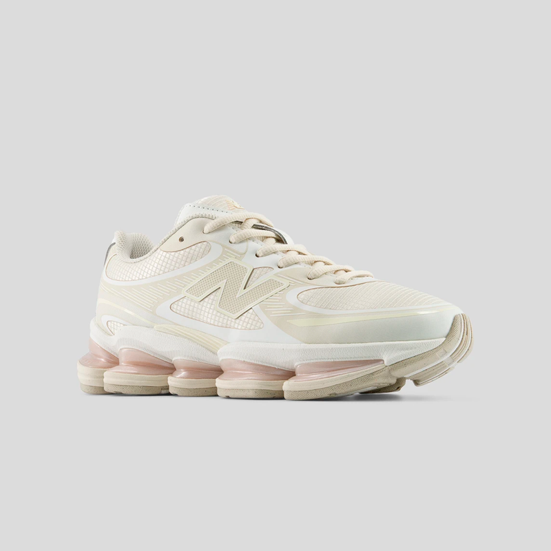 Tênis New Balance 2000 Bege