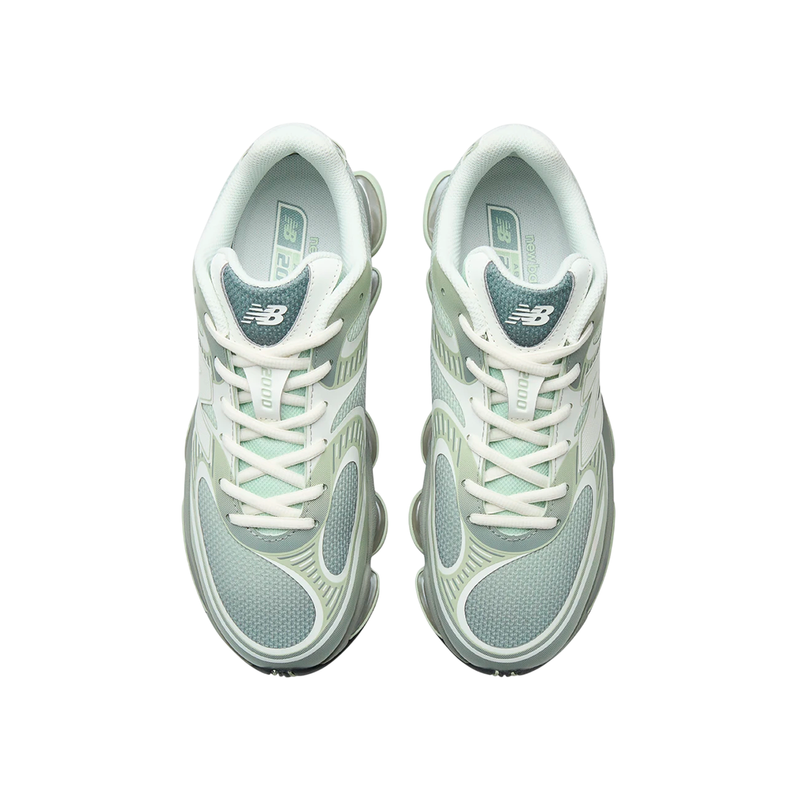 Tênis New Balance ABZORB 2000