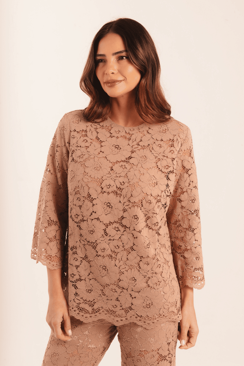 BLUSA GUIPIR BEGE