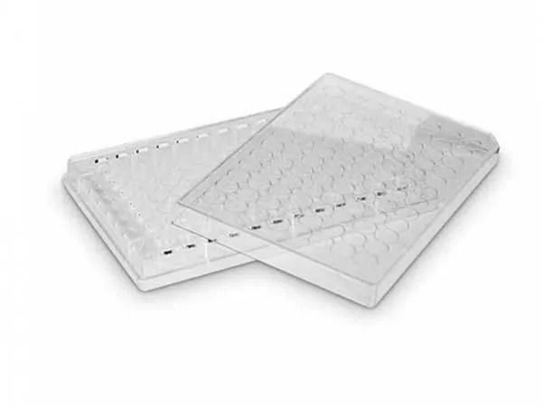 MICROPLACA 96 POÇOS FUNDO CHATO ESTERIL C/ TAMPA - UND - CRALPLAST