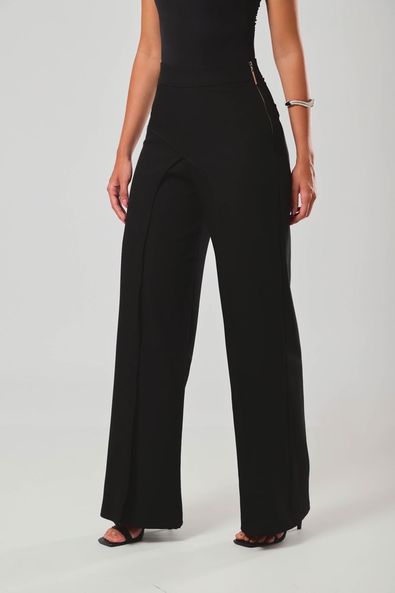 Calça Tulipa Preto