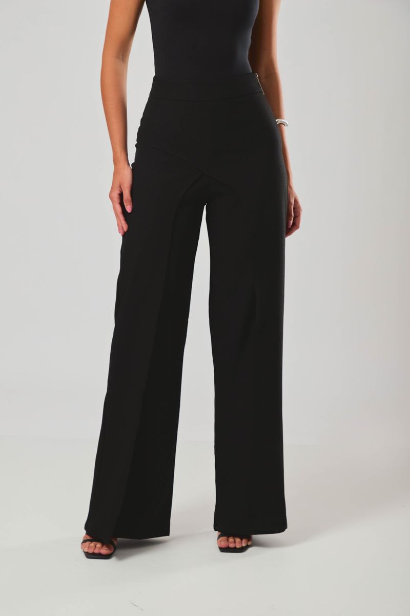 Calça Tulipa Preto